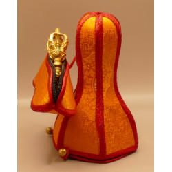 Glocke und Dorje mit huellen